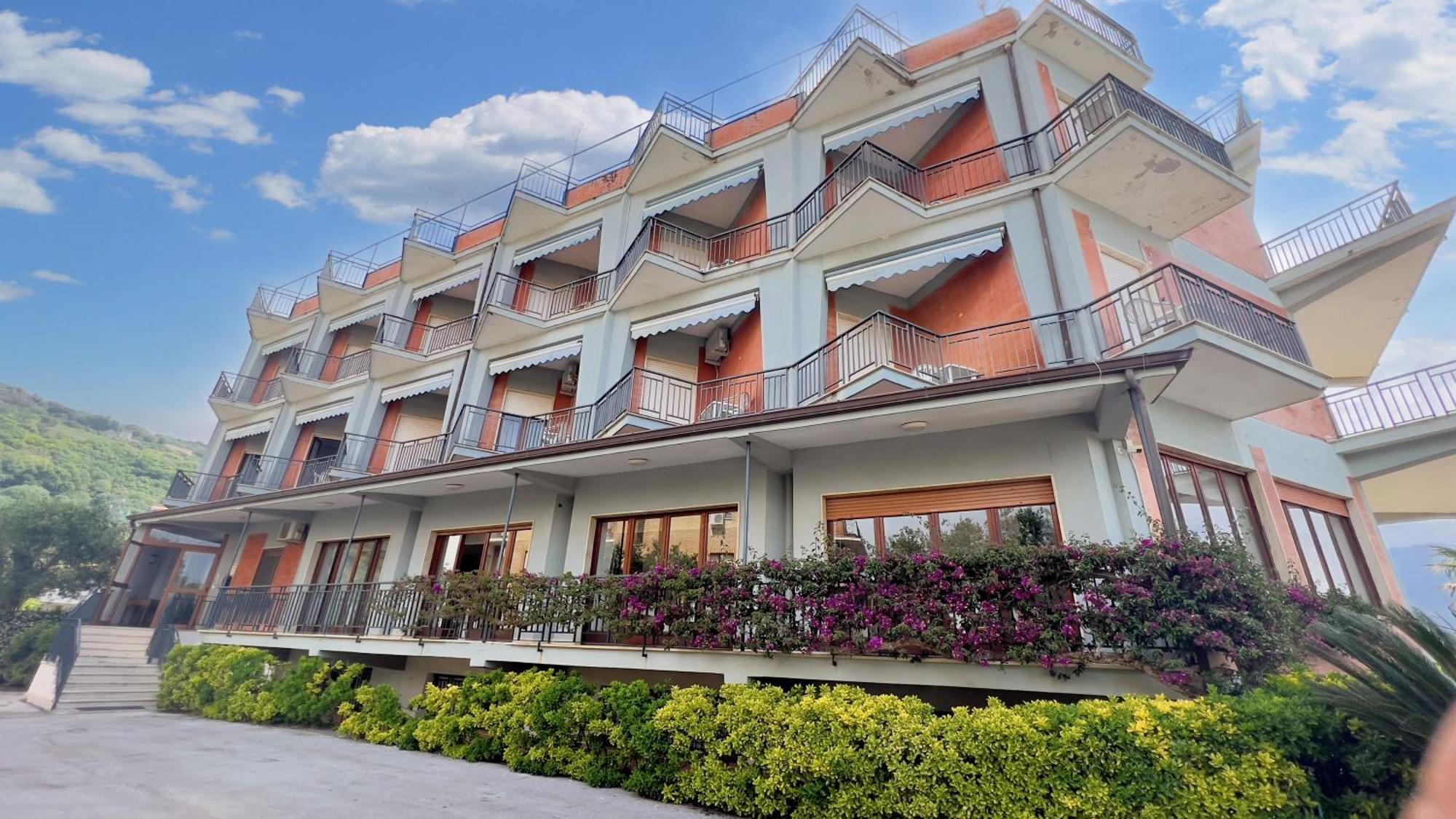 Hotel Royal
